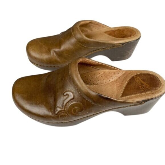 Dansko Balance Clog Women's size 38 Brown Leather Slip On Mule - Picture 1 of 14